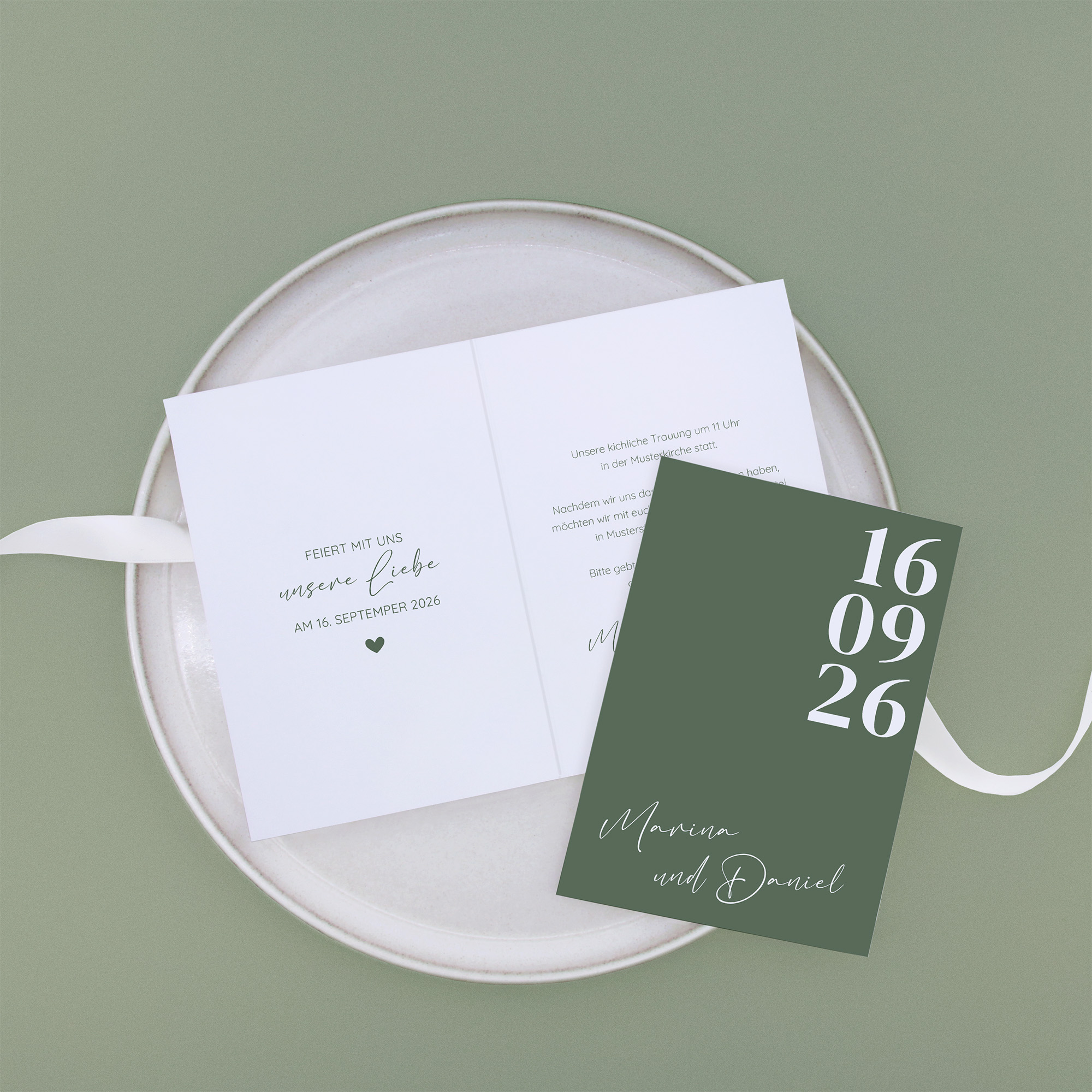 Klappkarte DIN A6 im Hochformat - Minimalistisch "Simply Green"