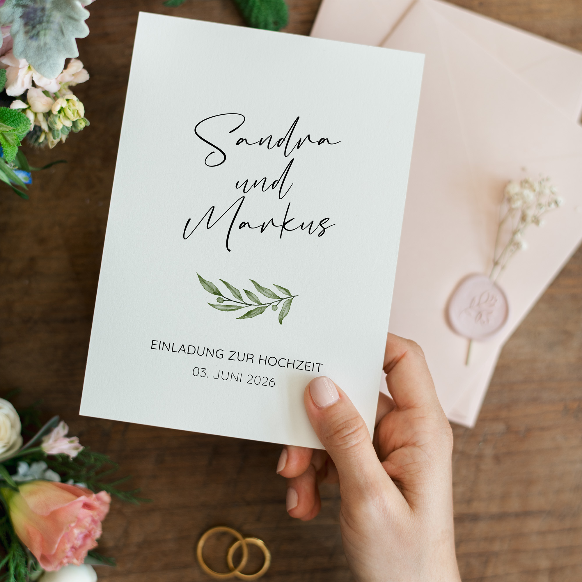 Postkarte DIN A6 im Hochformat - Minimalistisch "Olivetta"