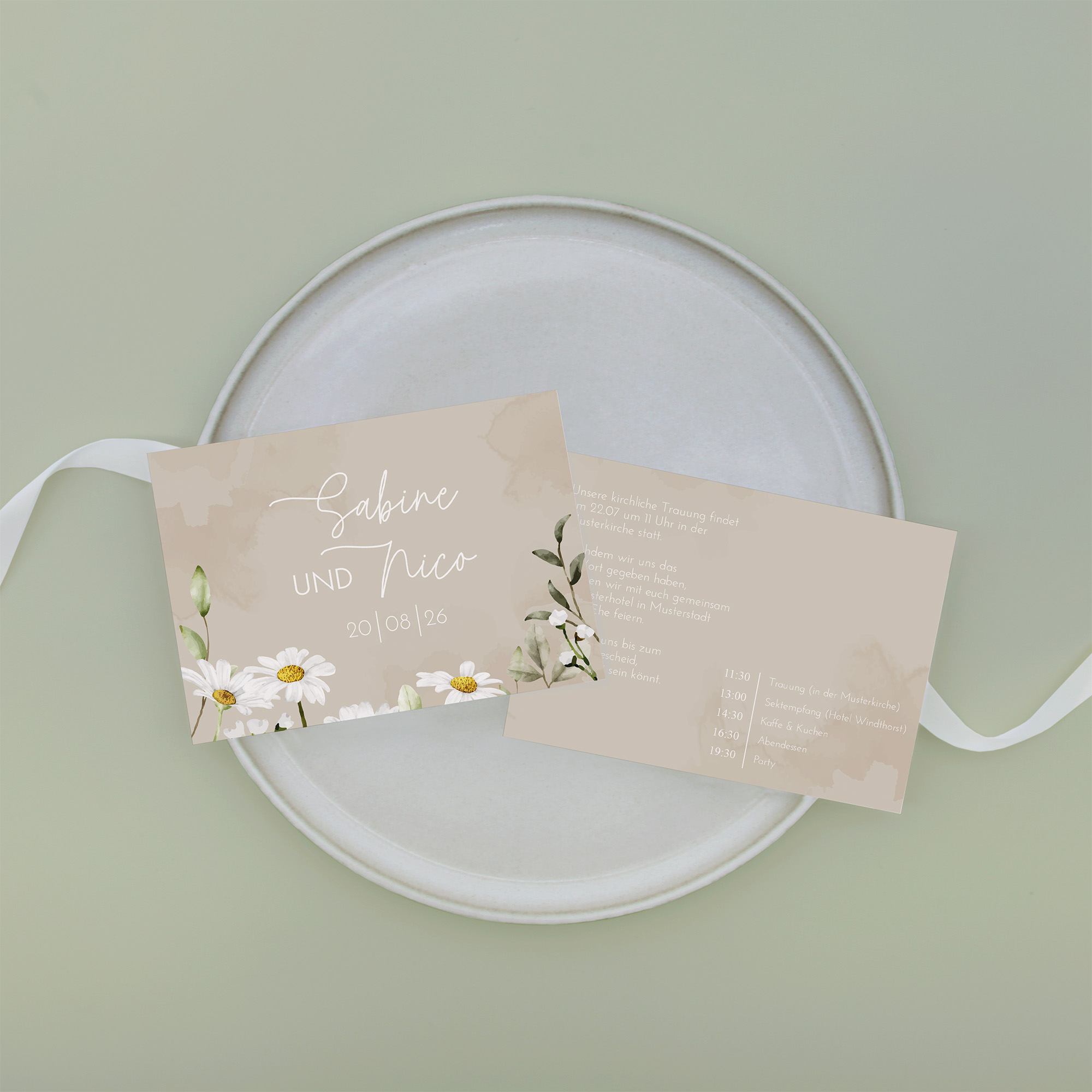 Postkarte DIN A6 im Querformat - Floral "Daisy Field"