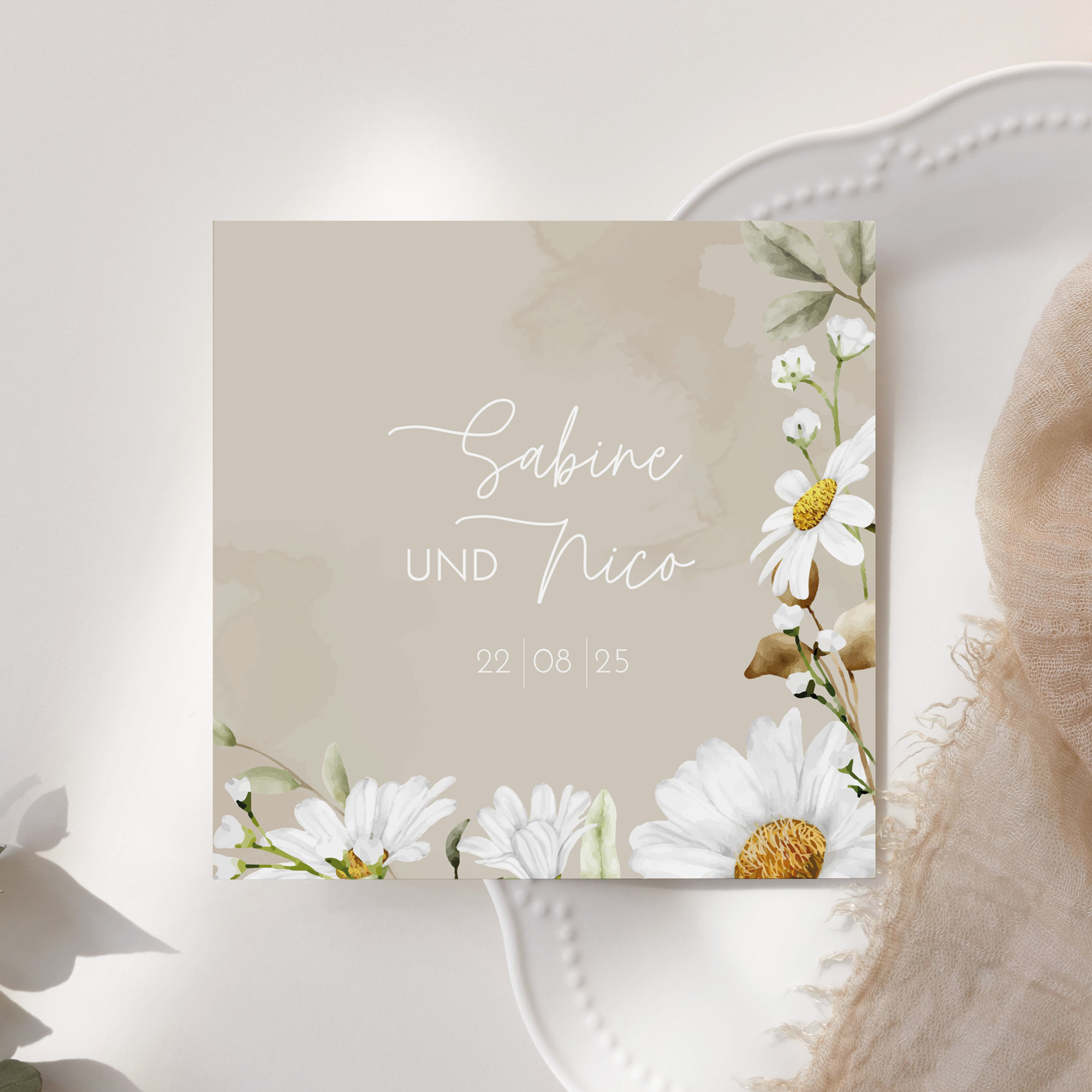 Postkarte Quadrat 148 x 148 mm - Floral "Daisy Field"