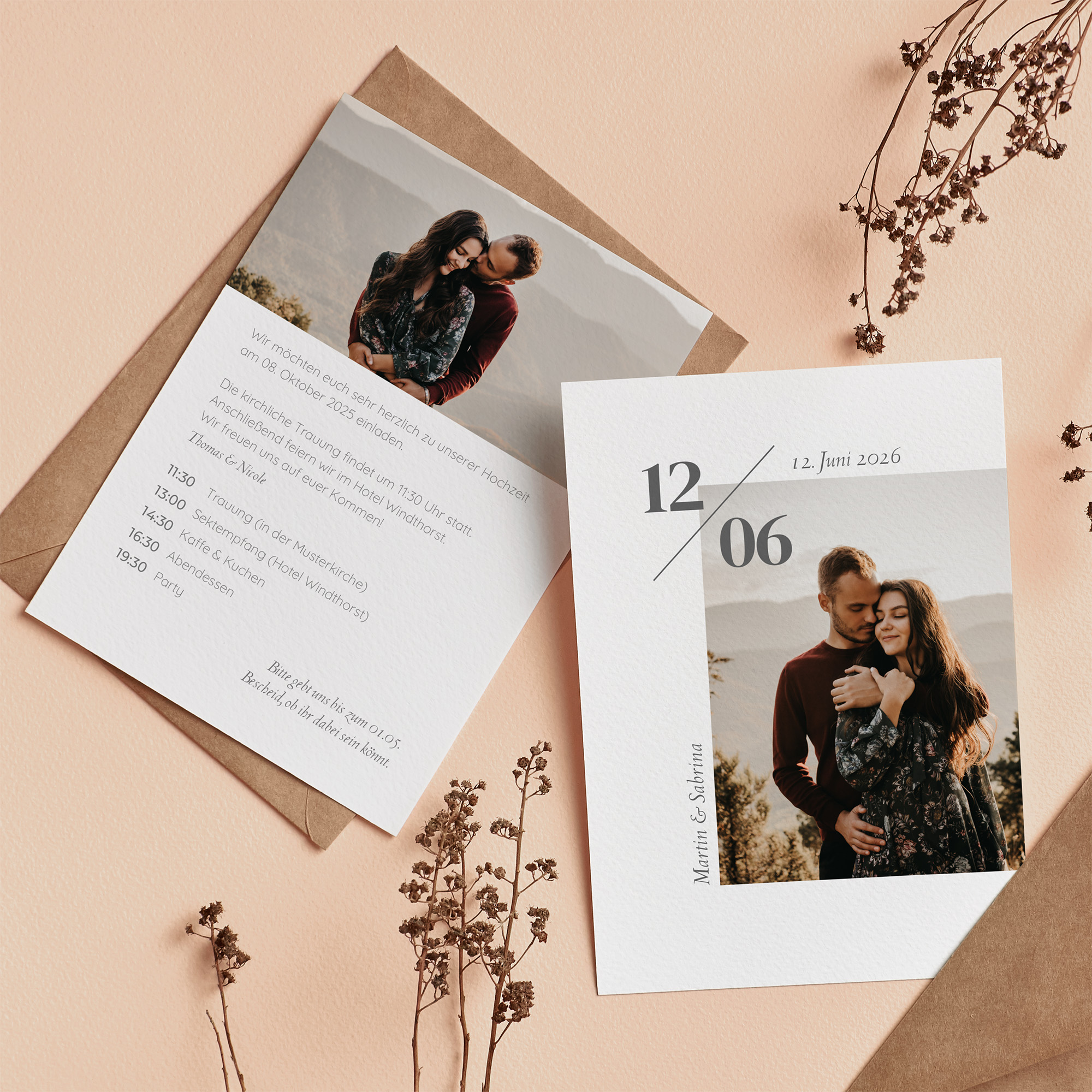 Postkarte DIN A6 im Hochformat - Minimalistisch "Helsinki"