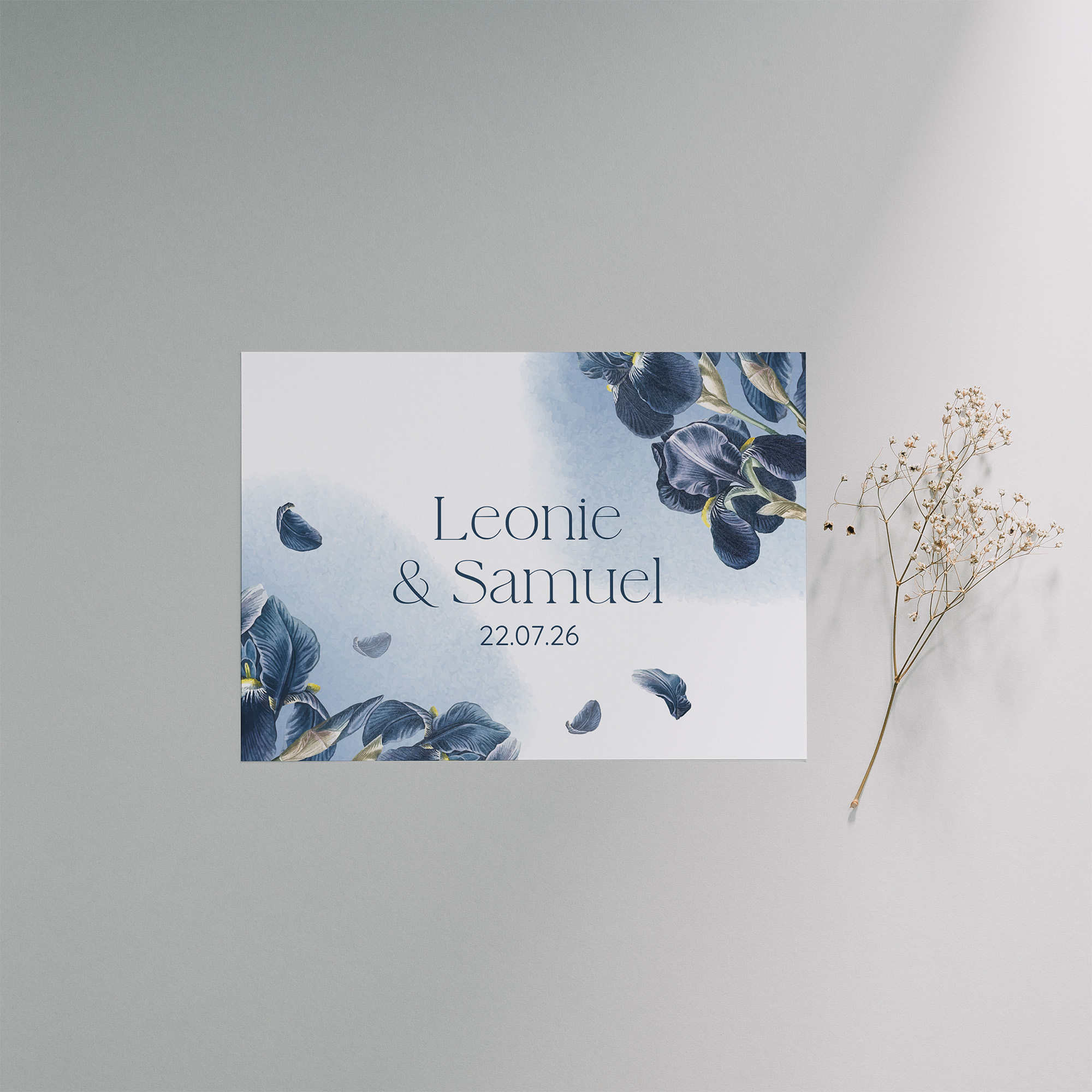 Postkarte DIN A6 im Querformat - Floral "Blue Petal"