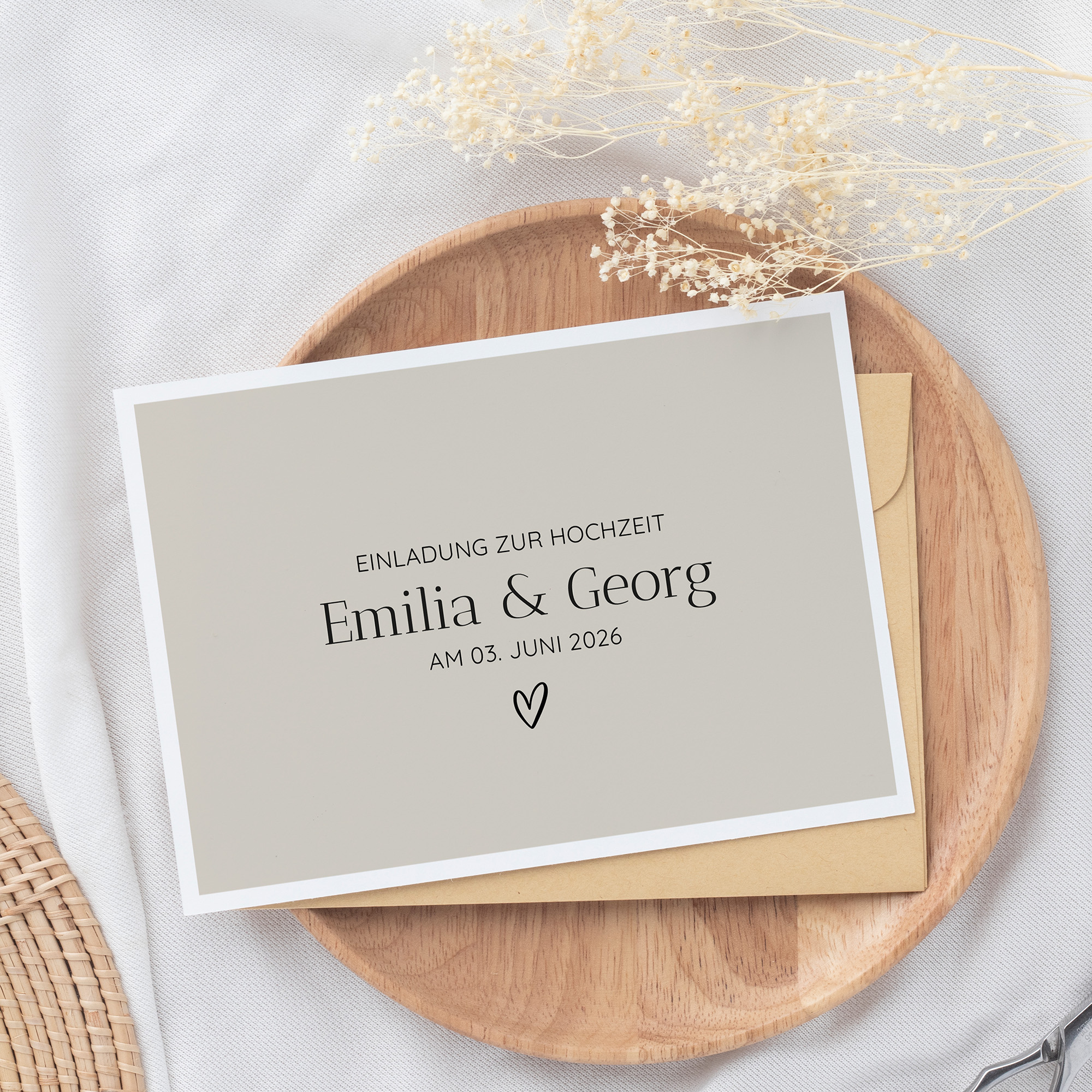 Postkarte DIN A6 im Querformat - Minimalistisch "Latte Macchiato"