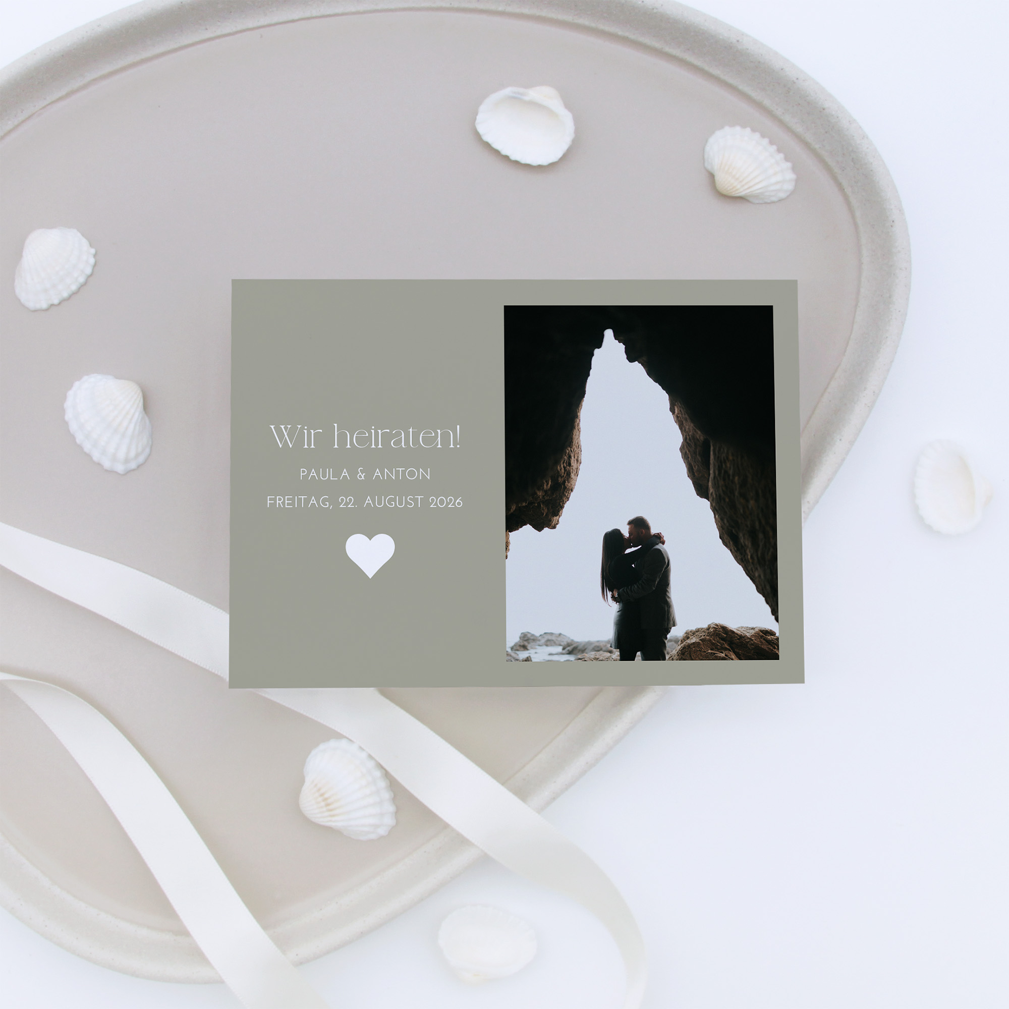 Postkarte DIN A6 im Querformat - Minimalistisch "Vienna"