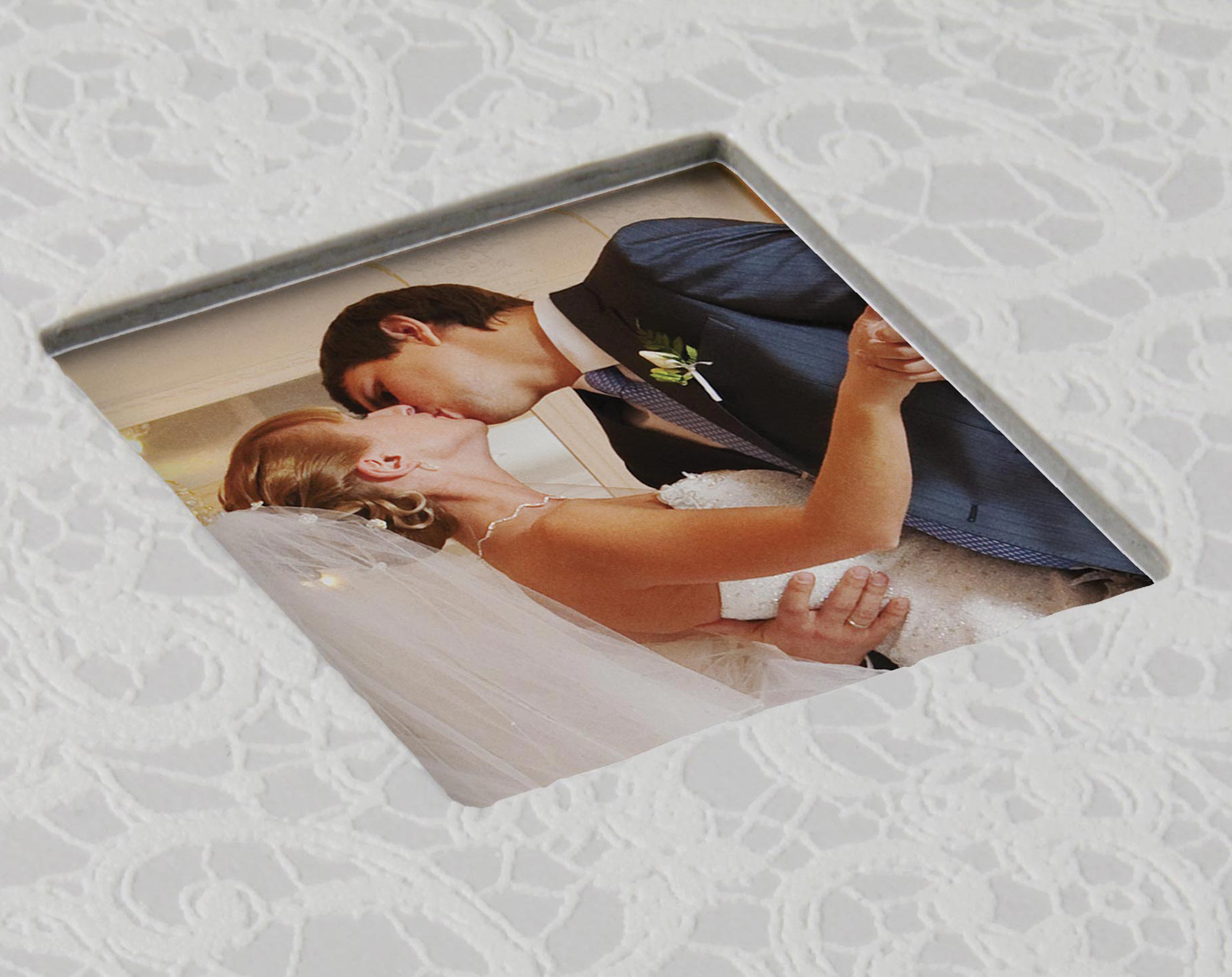 Blockalbum 24 x 24 cm, weiße Inhaltsseiten, mit Bilddurchstanzung